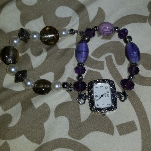 Beautiful Watch with exchangeable bands NWOT - Picture 4 of 4